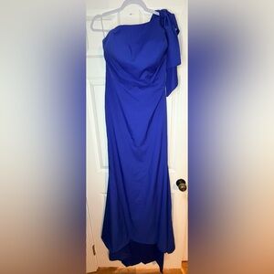 Elegant Blue One-Shoulder Dress